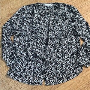 Ann Taylor loft hidden button animal print top